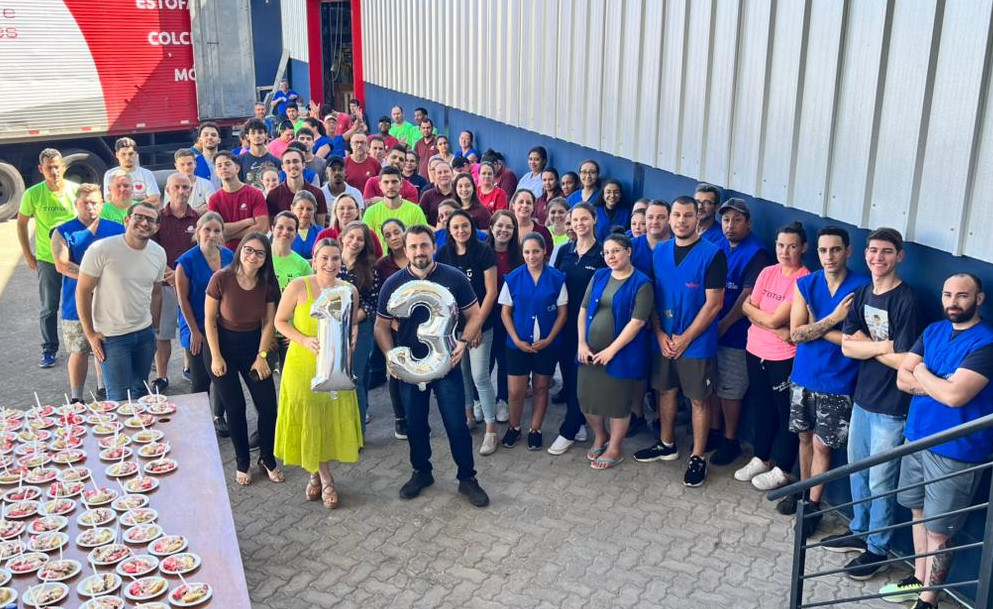 Top Bojos completa 13 anos